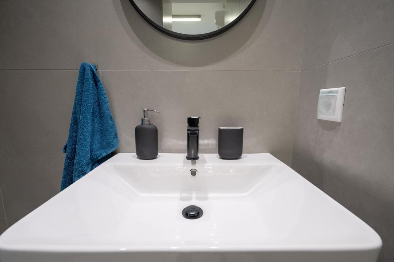 Monastiraki Metro St 2 Bedrooms 6 Pers By Mps 雅典 外观 照片