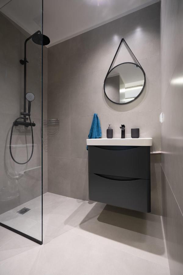 Monastiraki Metro St 2 Bedrooms 6 Pers By Mps 雅典 外观 照片